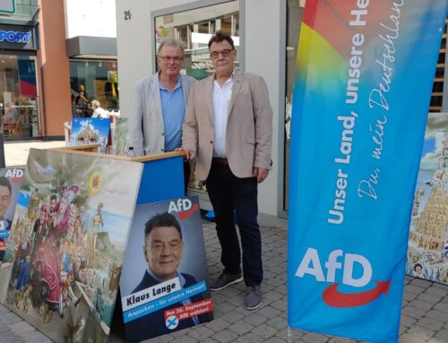 Infostand in Höxter, am Markt