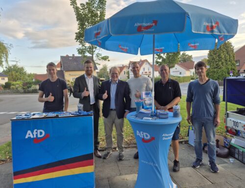 Infostand am Dienstagvormittag sorgt für großes Aufsehen – Beitrag mit Video